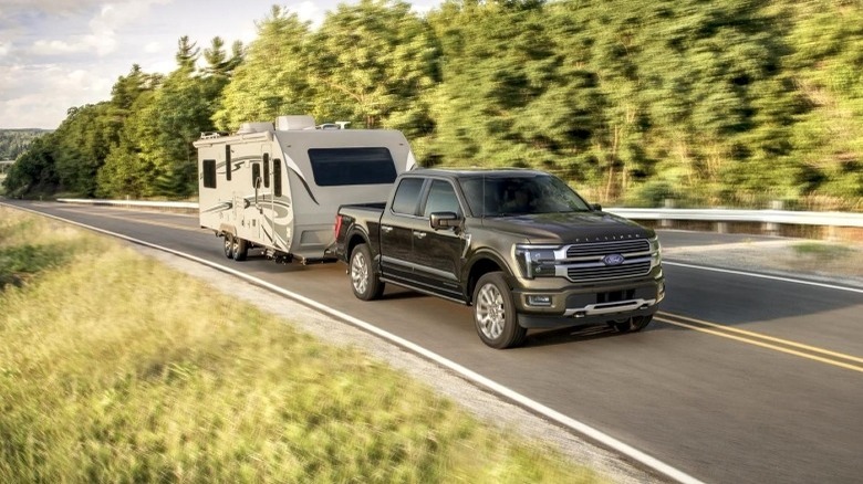 2025 Ford F-150 Platinum Plus towing