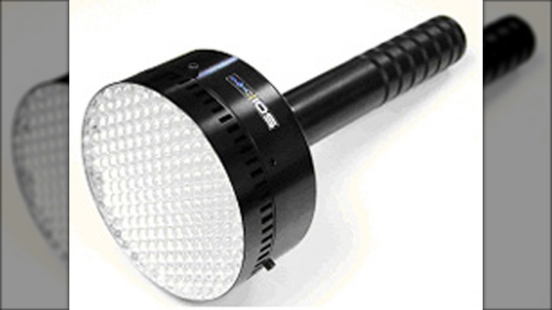 led incapacitator flashlight