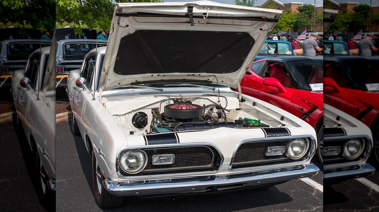 Plymouth Barracuda