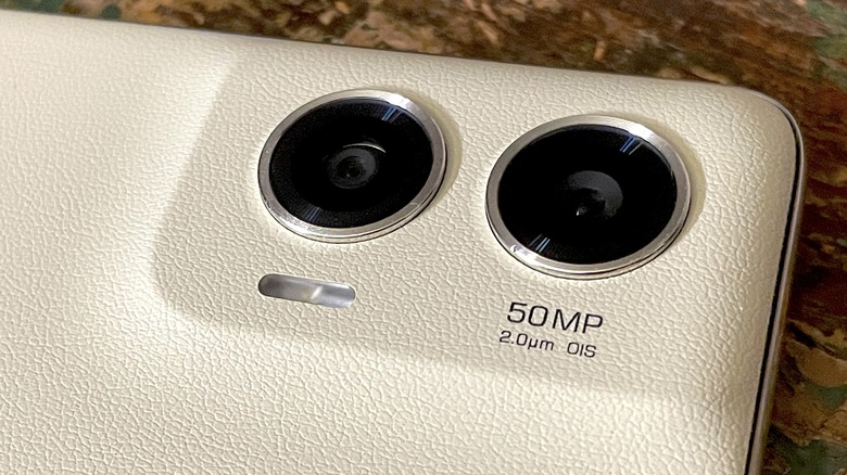 closeup of Moto G Stylus rear cameras