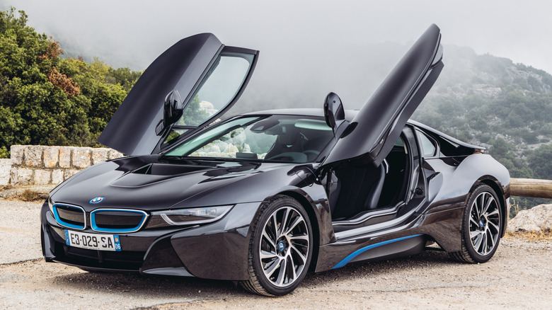 BMW i8