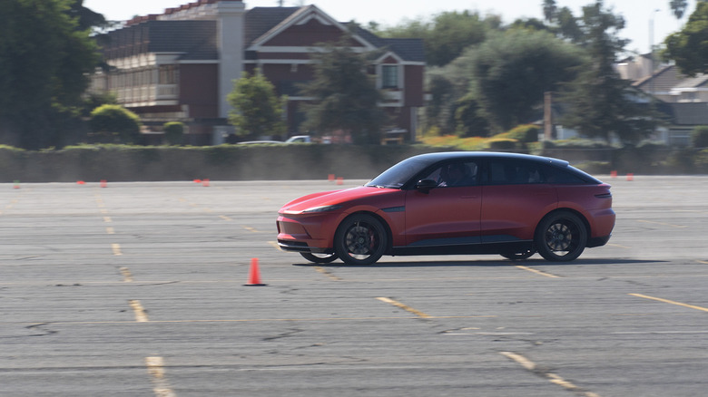 Mullen FIVE on autocross course rolling