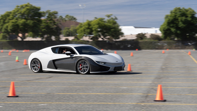 Mullen GT on autocross course