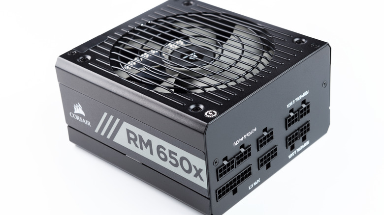 Corsair RM650x