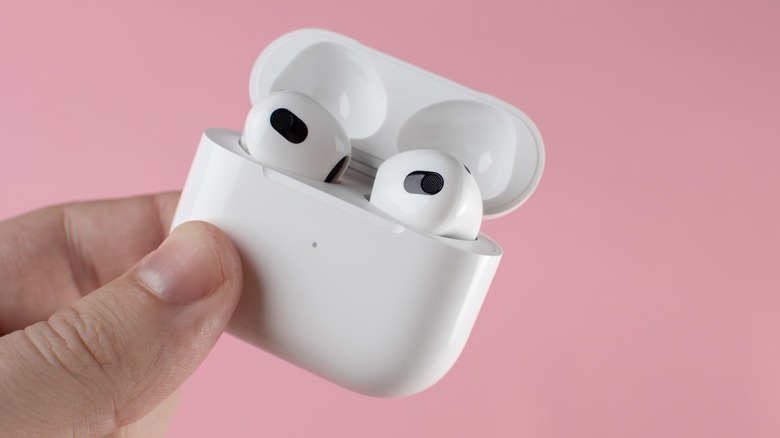 Apple AirPods