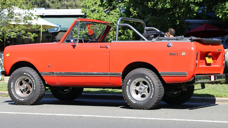 international harvester scout II truck convertible