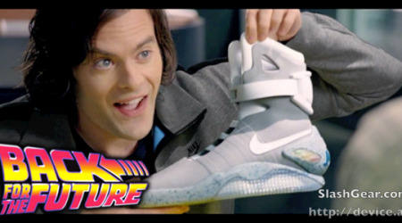 Gasto Dormido cuero NIKE Teases Separate 2015 Re-Release Of 2011 Back To The Future Shoe, Power  Laces Intact [Video] - SlashGear