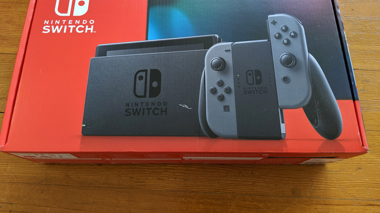 Nintendo Switch box