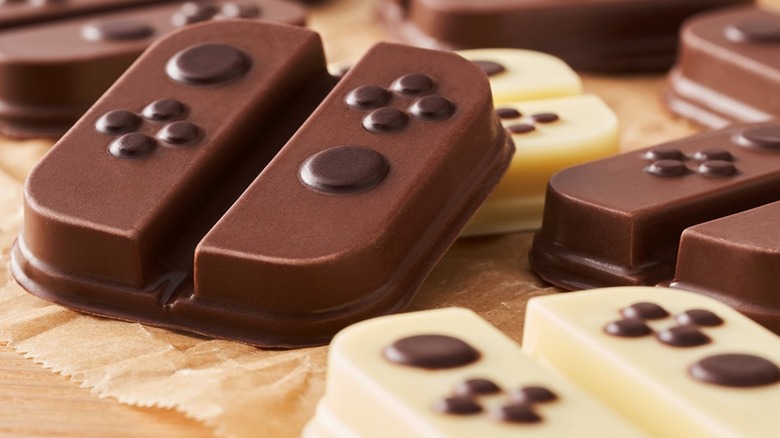 Nintendo Switch chocolate Joy-Cons