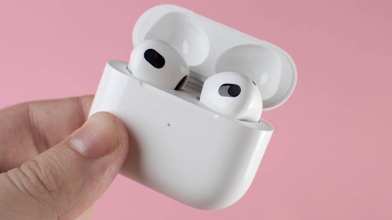 Only One Airpod Working Heres What You Need To Do