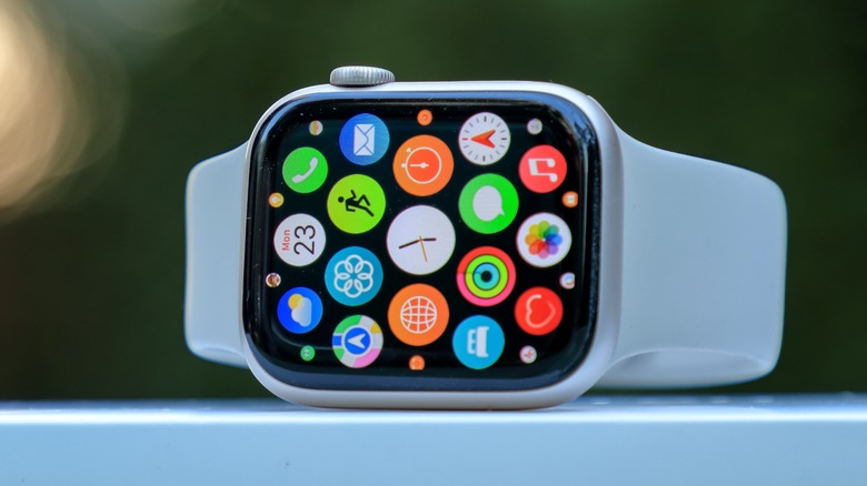 Apple Watch Series 8