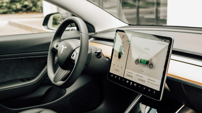 Tesla Model 3 touchscreen