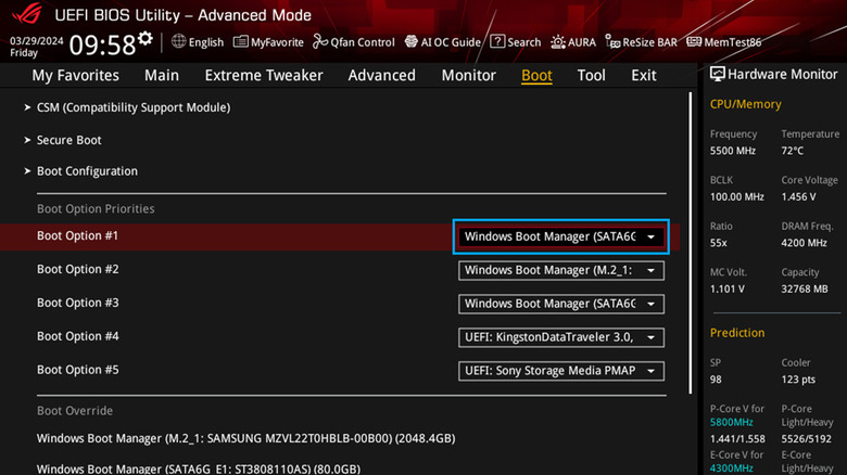 Boot order settings in Asus BIOS menu