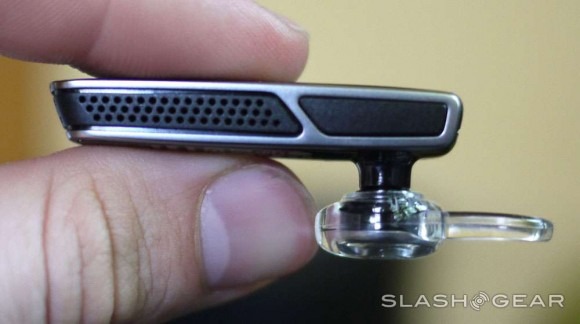 Huiswerk maken Meer Geleerde Plantronics M55 Bluetooth Headset Review - SlashGear