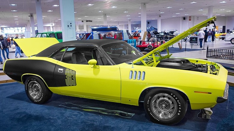 1971 Plymouth Cuda at indoor car show