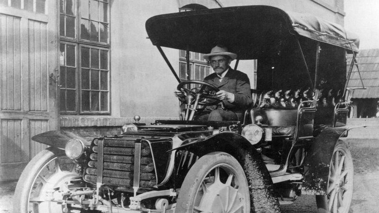 Ferdinand Porsche driving a Lohner-Porsche Mixte