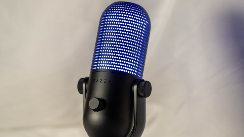 Razer Seiren V3