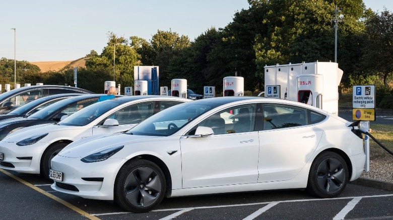 Tesla electric charge stations and vehicles