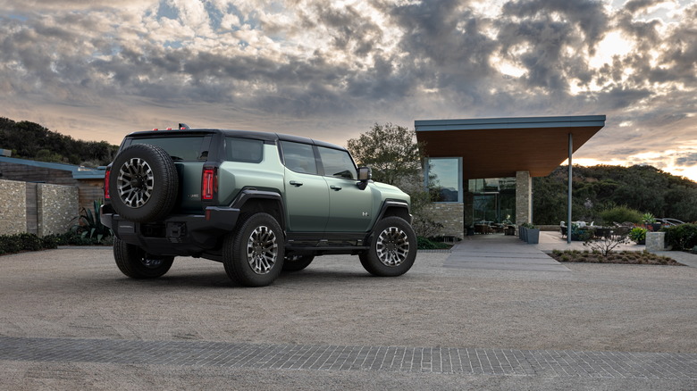 GMC Hummer EV SUV