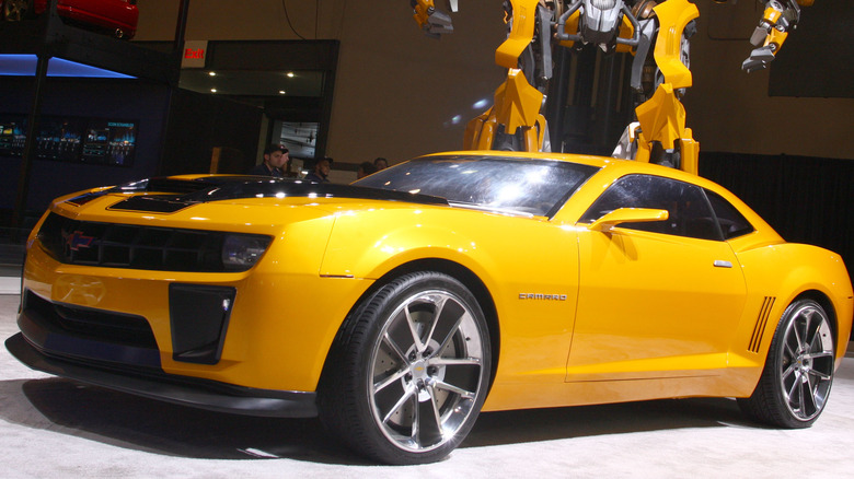 A Camaro alongside Bumblebee