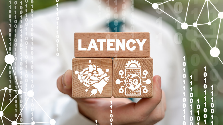 Latency illustration with internet icons