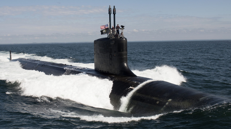 Virginia-class sub sailing along the surface of the ocean