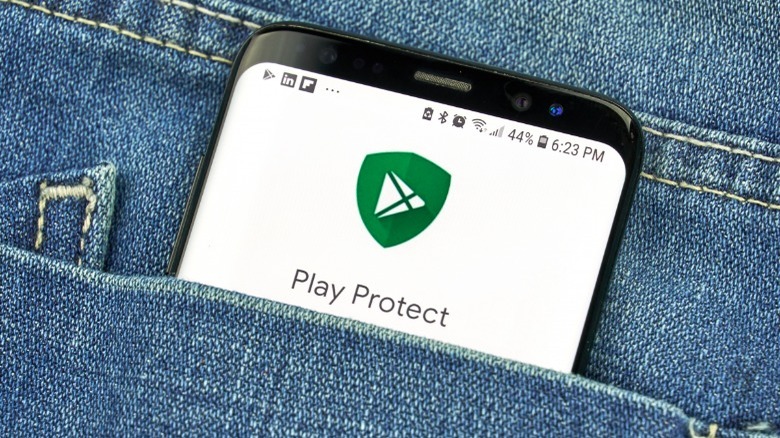 play protect logo on phone screen 