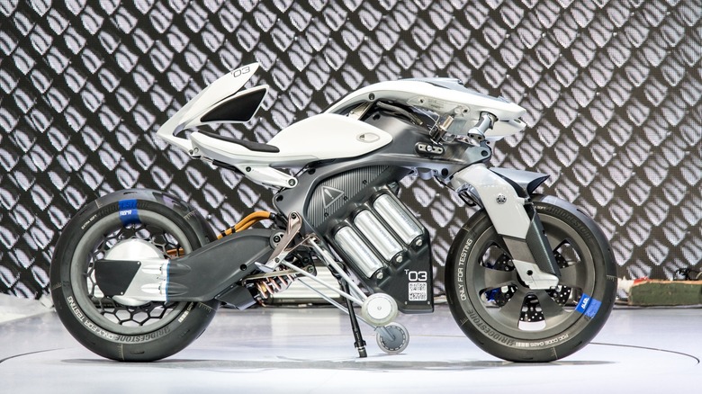 Yamaha's Motoroid self-driving motorcycle