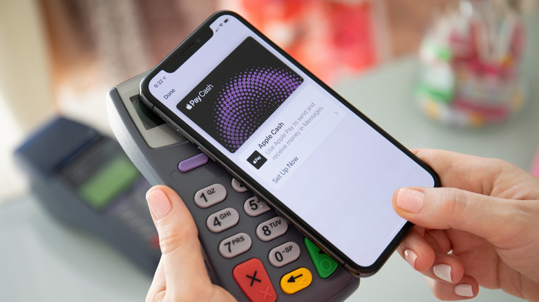 apple pay scan purchase iphone app