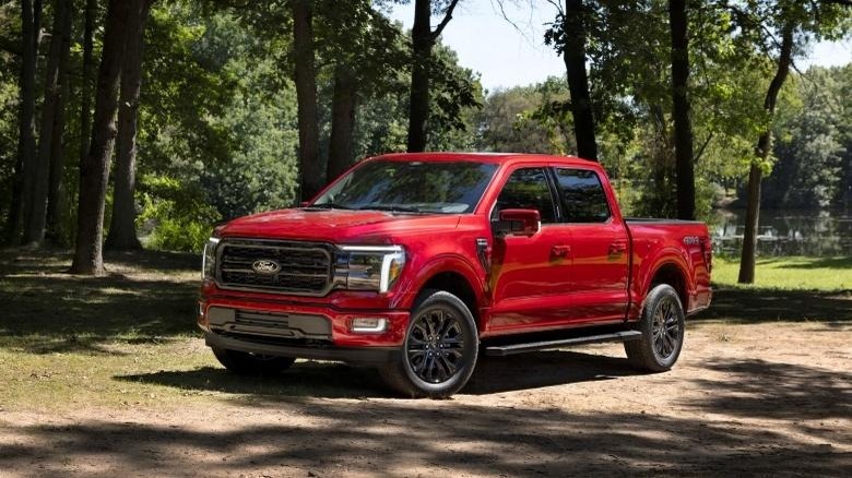 2024 Ford F-150 Lariat trim