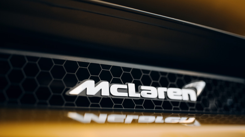 McLaren logo 