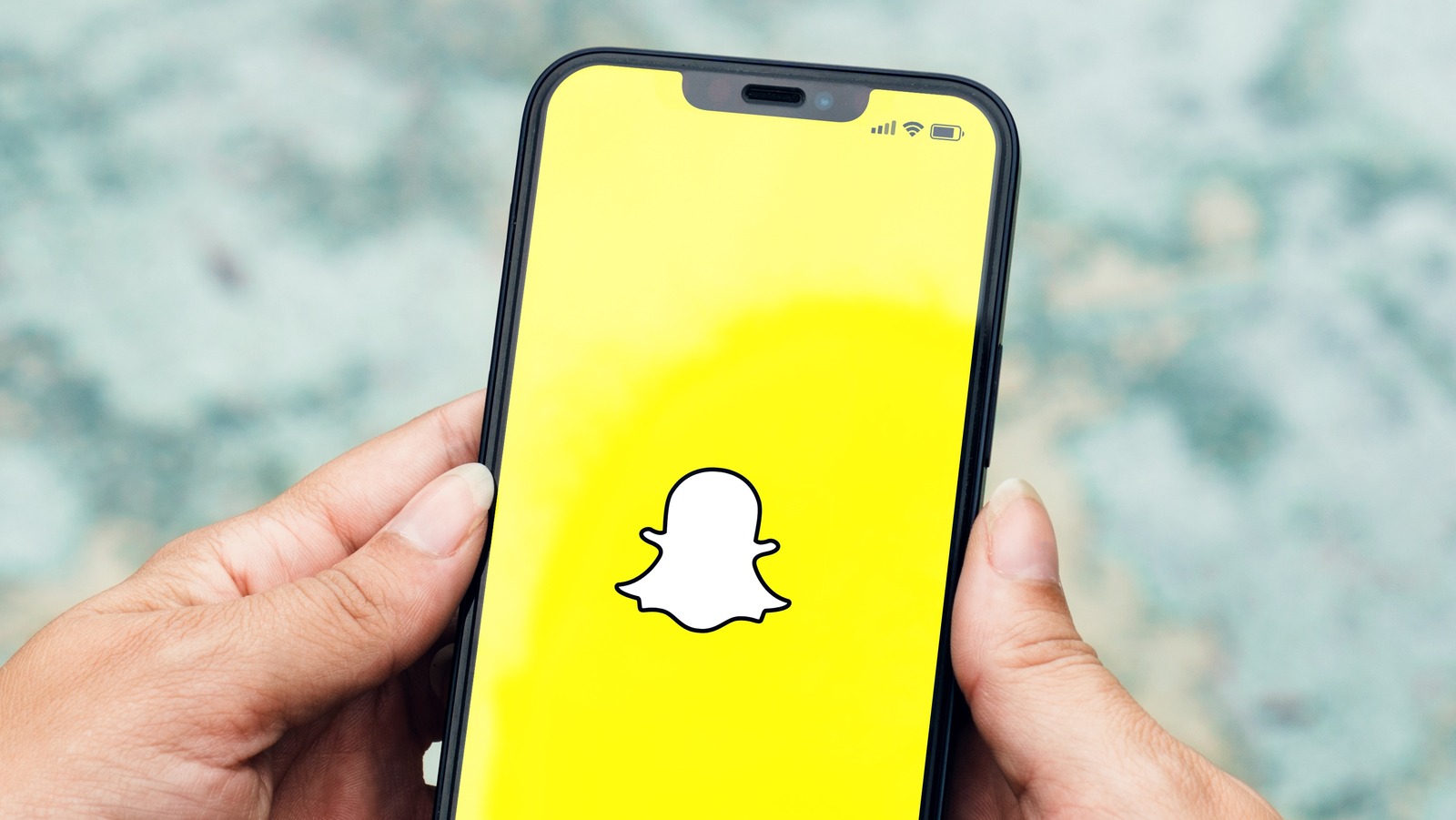 snapchat-launches-new-after-dark-stories-and-call-lenses