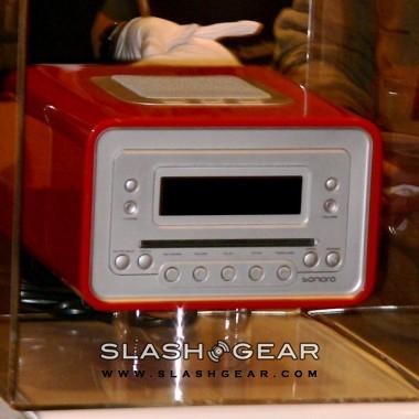 Sonoro Luxury CD Clock-Radio Available In US - SlashGear
