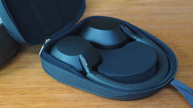 Sony WH-1000XM5 headphones in case