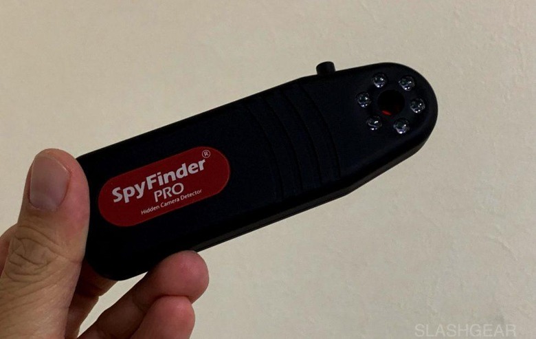 SpyFinder Pro Camera Detector Review: Fight Fire With Fire - SlashGear