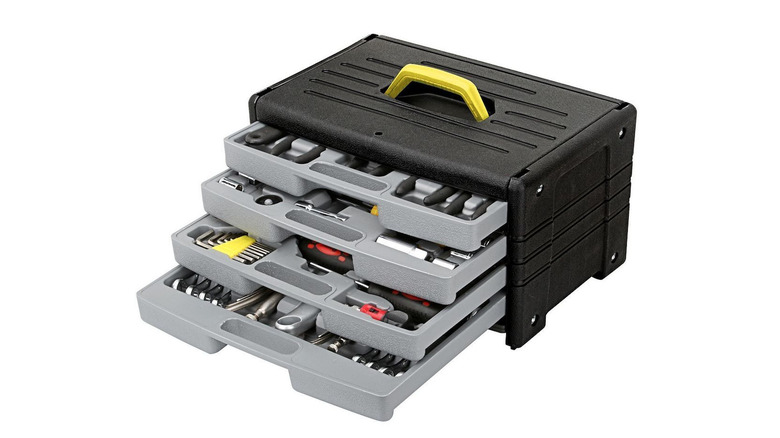 105-piece Pittsburgh Tool Set with 4-Drawer Chest