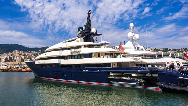 Triple Seven superyacht in Italy