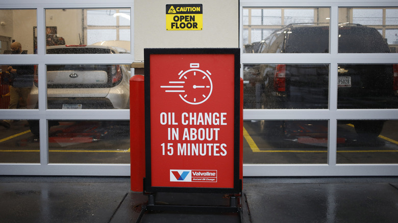 Sign for oil changes