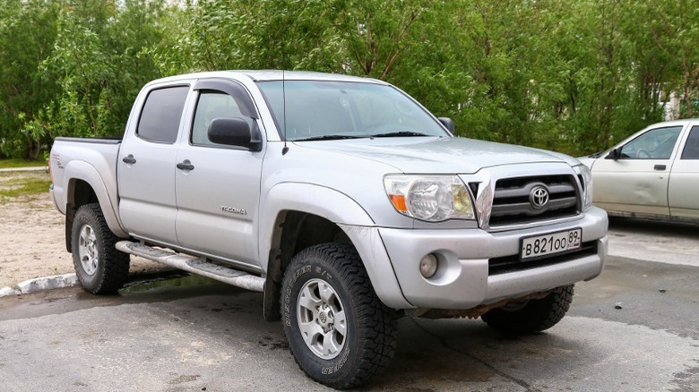 Toyota Tundra parked near trees