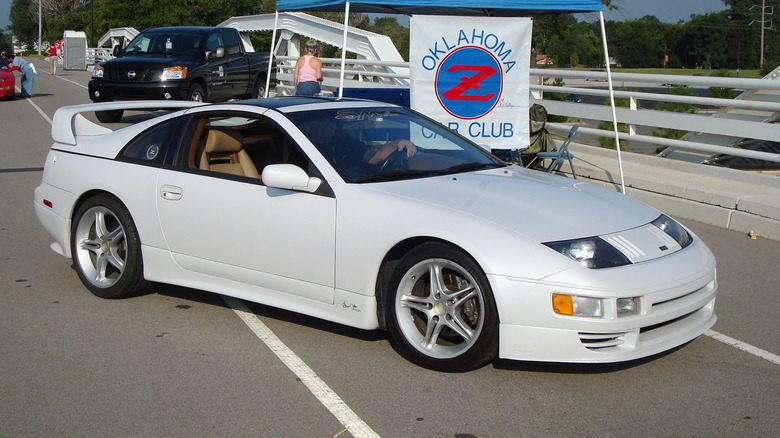 Nissan Stillen SMZ White