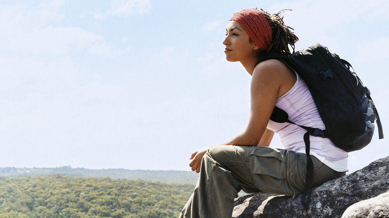 woman cargo pants hiking