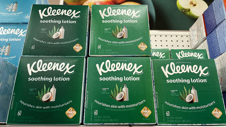 kleenex shelves store