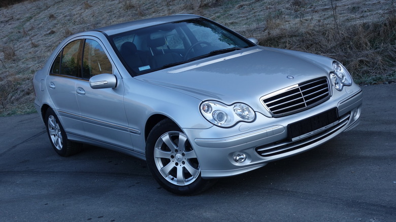 A W203 Mercedes C-Class in silver