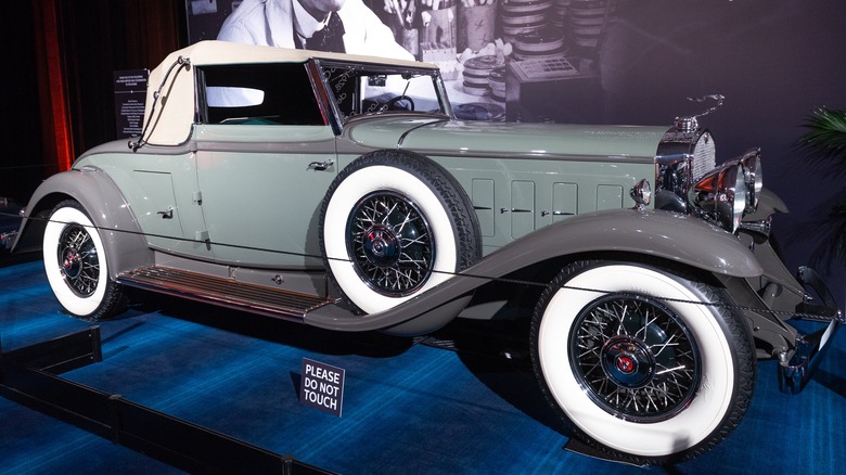 1930 Cadillac V16 Static display