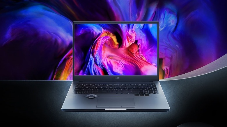 Asus ProArt Studiobook Pro 16 OLED