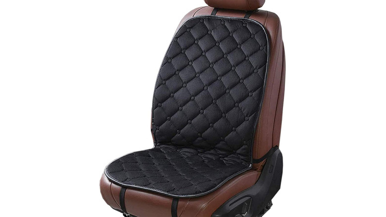 A heated seat cushion