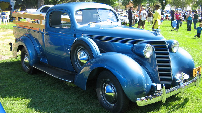 Studebaker Coupe Express