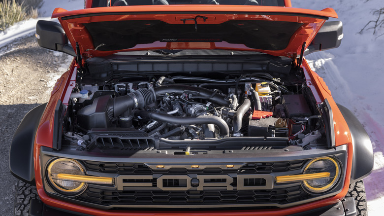 Ford Bronco Raptor V6 engine