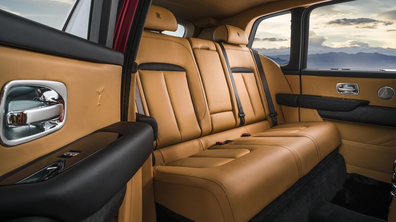 Rolls-Royce Cullinan rear seats