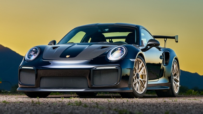 Porsche 911 GT2 RS (type 991)